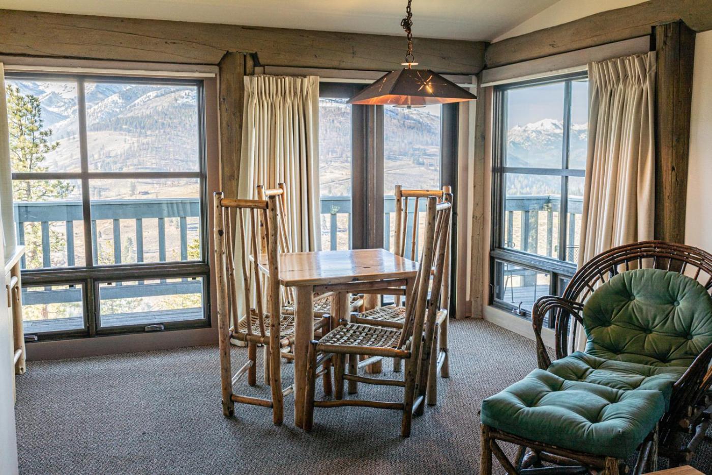 Sun Mountain Winthrop